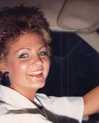 Sherry Ratliff's Instagram, Twitter & Facebook