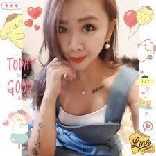 Vicky Chiu's Instagram, Twitter & Facebook