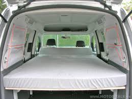 3x multiplexplatten (günstig, stabil) á 111 x 65cm (besser nochmal exakt die breite des autos nachmessen, damit die platten kein spiel zur seite haben und dadurch. Bett Fur Vw Caddy Und Maxi Inkl Tisch Campingbett Caddybett Biete Volkswagen