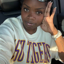 A Memphis man is accused of trying to kidnap an 8-year-old girl and  harassing people at apartments in the University of Memphis area. Details:  https://wreg.com/news/man-charged-with-attempted-kidnapping-of-memphis-8-year-old/