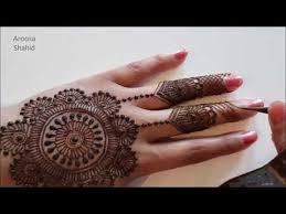 Henna Art 4 Beautiful Circular Mehendi Design With Pearl Effect Dots By Skaur1n0nly Youtube Henna Mandala Design Henna Mandala Circle Mehndi Designs