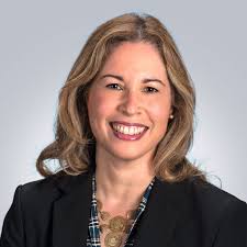 Dr. Larissa Ruiz Baía