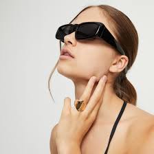 Ser Majestuosa Gold Manta Ray Ring