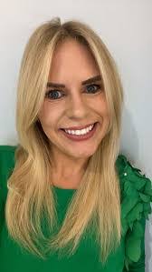 Lorraine Garrett's Instagram, Twitter & Facebook