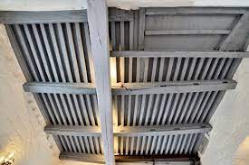 Wir haben noch fünf spiele. Annaherung An Einen Adelshof In Kaiserslautern