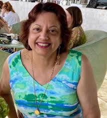 That feeling when your claying cravings kick in , but you know it's onley a  hobby for now , and you have 9 000000 Jobs as a stay at home mom ,