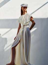 Her beauty has been described as. Sara Grace Wallerstedt Models Sportmax Spring Summer 2020 Collection