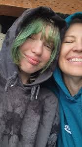 Amy Ladow's Instagram, Twitter & Facebook