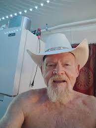 Where is your favorite place to listen to NEL? As a trucker, I would  frequently go back and binge old episodes. Now that I'm taking a break from  the road, I'm mostly