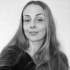 Christie Craft's Instagram, Twitter & Facebook