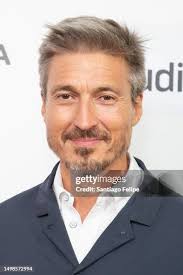 72 Photos & High Res Pictures