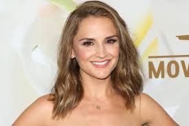 'She's All That's' Rachael Leigh Cook Has Joined The RebootHelloGiggles