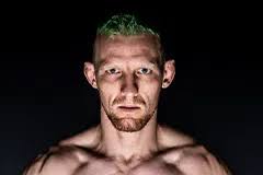 Cass Bell «The Mean Green Fighting Machine»