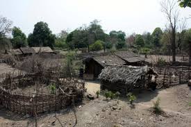 Indian Village Houses Are Eco Friendly In Nature Made By Bamboos And Mud S The Houses In Indian Villages Are Mostly B Natural Architecture Village Mud House