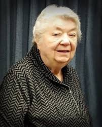 Obituary information for Lois E. Howe