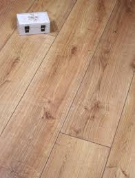 12mm Kronoswiss Dublin Oak Flooring Oak Laminate Refinishing Floors