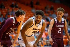 UTEP's Adhel Tac and Derick Hamilton