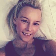 Amanda Stolpe's Instagram, Twitter & Facebook