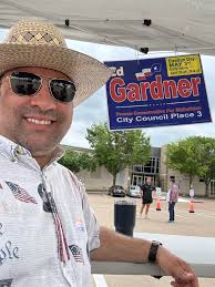 A cowboy hat is a great ice breaker. This lady was thrilled to get to wear  my hat Christmas Day at the Hofbrau Haus in Munich. The 40x Bone was a  trooper