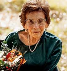 Helen Stone Obituario