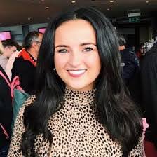 Marissa Devine's Instagram, Twitter & Facebook