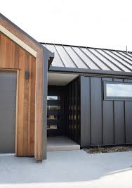 Queenstown Builder Architectural Home Nz Cedar Gable Wing Walls Entry House Cladding Exterior House Colors House Exterior