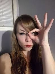 Nicole Cantrell's Instagram, Twitter & Facebook