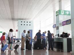 The Worst Airline Passengers According To A Former Gate Agent Flight Attendant Quotes Airline Passenger