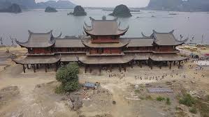 Kết luận cuộc họp, chủ tịch ubnd tỉnh hà nam trương quốc huy, trưởng ban chỉ đạo phòng chống dịch tỉnh hà nam, đề nghị ubnd huyện lý nhân khẩn trương chỉ đạo khoanh vùng dập dịch tại xã đạo lý. Chua Tam Chuc Lá»›n Nháº¥t Tháº¿ Giá»›i á»Ÿ Ha Nam Ä'on Hang Váº¡n LÆ°á»£t Khach Vietnamnet