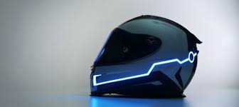 When we talk about motorcycle gear, choosing the right motorcycle helmet should be the second shoei never compromises the quality of their helmets at a reduced cost and that is the reason why it is one of the leading brands in the motorcycle helmet. 10 Best Motorcycle Helmet Selections Reviewed In 2021 Drivrzone Com