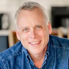 Stefanie Decker (@KWStefanie)