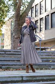 #sheinvacaymode√ grastisversand ab 39€ √ gratisrückgabe √ jeden tag 500 + neuheiten die neuesten und beliebtesten styles und fashion bei shein entdecken. Welche Jacke Ziehe Ich Nur Uber Mein Kleid Women2style Women2style Kleider Modestil