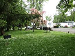 The flower market, located in eugene, oregon, is at division avenue 45. Shamrock Village Rv Park Campground Reviews Eugene Or Tripadvisor