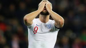 Engeland en tsjechië treffen elkaar in de groepsfase van het europees kampioenschap voetbal in londen (21.00 uur) en zowel engeland als tsjechië heeft 4 punten, na een zege en een gelijkspel. Engeland Moet Plaatsing Voor Ek Uitstellen Na Nederlaag Tegen Tsjechie Nu Het Laatste Nieuws Het Eerst Op Nu Nl