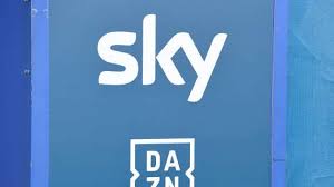 Infatti si può seguire la gara anche in streaming utilizzando l'app skygo. Sky O Dazn Ecco Dove Vedere Napoli Torino In Tv E Streaming