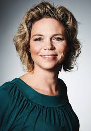 Du bliver ikke mere rask af at leve et dobbeltliv. Jeg tænkte, nej, det  rammer ikke mig. Men jeg tog fejl. Du får et knæk som