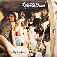 No swedish artist, not even himself, were ever again to combine these styles in such a successful manner. Peps Blodsband Hog Standard Veroffentlichungen Discogs
