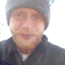 Fixing a shopping cart with no sides, need wood nails and hammer