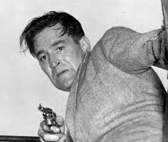 Born today -- September 29, 1905: American actor Ted de Corsia. A big,  brawny villain of many 1940s and 1950s films, de Corsia was an actor in  touring companies and