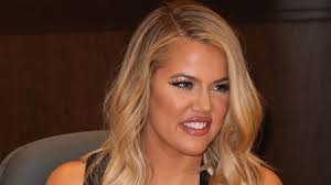Khloé kardashian has a reputation of saying it like it is, and she didn't disappoint when she admitted to regularly using facetune. Ma8einhwhxtppm