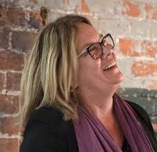 Sandra Malpass's Instagram, Twitter & Facebook