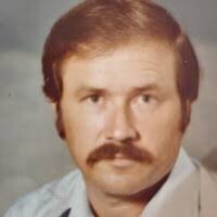 Ray Winningham's Instagram, Twitter & Facebook