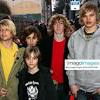Jimi blue ochsenknecht was born on december 27, 1991 in munich, germany. Https Encrypted Tbn0 Gstatic Com Images Q Tbn And9gctvnkhvfjxntx4r2wge6cqegtyypk37s 3jk Obbyboim Bqppq Usqp Cau