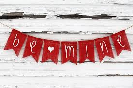 So happy…i decided to keep my charlie brown christmas today, i am sharing how to make a burlap valentine's banner. Valentines Day Decor Valentines Banner Valentines Burlap Garland Bunting Be Mine Banner Rustic Va Valentine Banner Valentines Garland Diy Valentine Garland