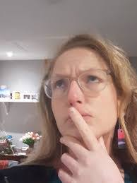 Thea Powell's Instagram, Twitter & Facebook