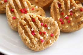 Heart healthy pumpkin and raisin cookies recipe food best heart healthy cookie recipes from heart healthy vegan hawthorn cookies recipe. Heart Shaped Vegan Peanut Butter Cookies Living Vegan