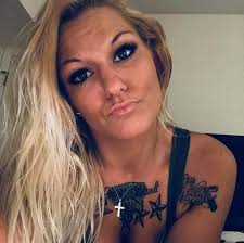 Krystal Deloach's Instagram, Twitter & Facebook