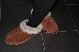 Can I Put My Uggs In The Washing Machine Boots Slippers Moccasins 10 Toes 2 Feet