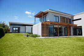 House foundations, also known asr crawl space foundations, provide easier access to plumbing and wiring underneath the home, but come at a higher cost, with prices averaging between $8,000 and $25,000.concrete slabs have an average cost between $4,500 and $12,000, with stem concrete. 4 Types Of Modern Concrete Homes Plus Costs Pros Cons Siding Options Home Stratosphere