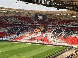 Wir zeigen, wann der vfb stuttgart auf welchen gegner trifft. Wahnsinnsspiel Zw Vfb Stuttgart Und Der Sg Dynamo Dresden Ausverkauftes Stadion Picture Of Mercedes Benz Arena Stuttgart Tripadvisor